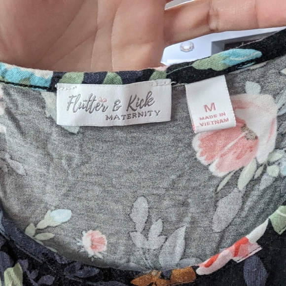 Maternity Dress with adjustable slit - Picture 5 of 5